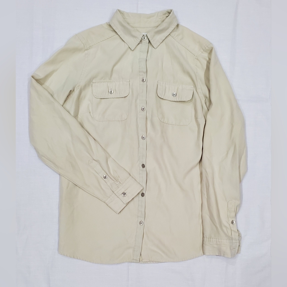 Croft & Barrow Beige Button Down Very Soft